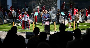 Bakan Ersoy: "Türk milletinin iradesini yok sayanların kaybetmeye mahkum olduklarını o gece yeniden gösterdik"