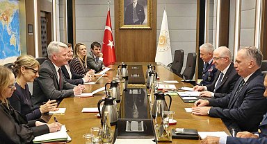Bakan Güler, BAE Systems Genel Müdürü Woodburn ve İngiltere Büyükelçisi Morris'i kabul etti