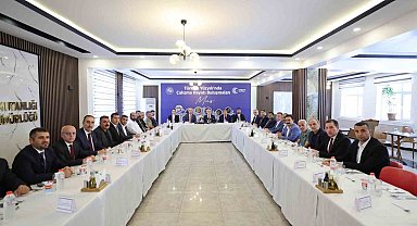 Bakan Işıkhan: "Dağların arasında silah sesleri değil, üretimin sesi yankılanacak"