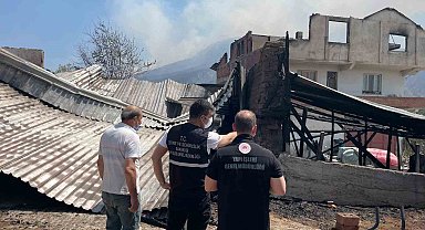 Bakan Kurum: " Şu ana kadar 7'si konut toplam 12 bağımsız bölümün yıkık ve ağır hasarlı olduğunu tespit ettik"