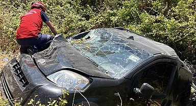 Balıkesir-Bandırma karayolunda feci kaza: 1 ölü, 2 yaralı
