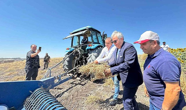Bandırma Belediyesi'nden çiftçiye destek