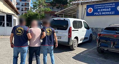 Bartın'da aranan 5 kişi yakaladı