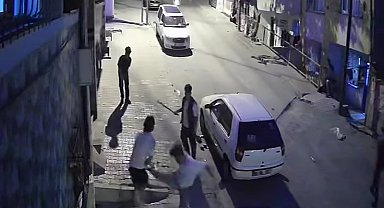 Başakşehir'de taşlı-sopalı kavga: O anlar kamerada