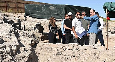 Başkan Altay: "Konya'nın bir başkent olarak surlarını açığa çıkarmak ve turizm potansiyelini artırmak için çalışıyoruz"