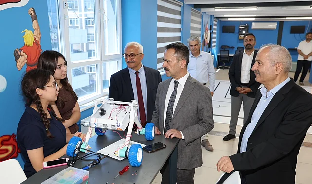 Başkan Büyükgöz Vali Aktaş'a projelerini yerinde tanıttı