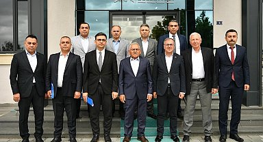 Başkan Büyükkılıç, ilçe belediyeleri yatırım toplantılarına Hacılar ile devam etti