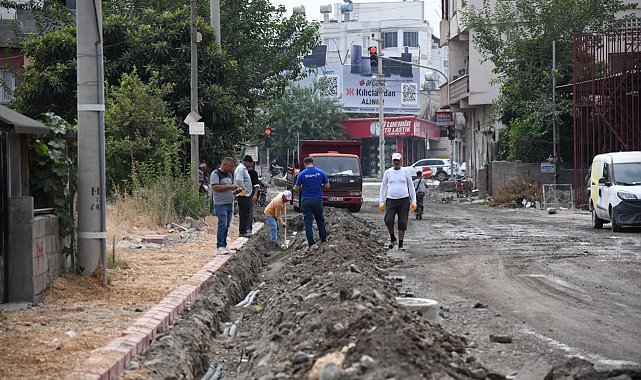 Başkan Çenet: "Osmaniye'de yapılmayan cadde, sokak kalmayacak"
