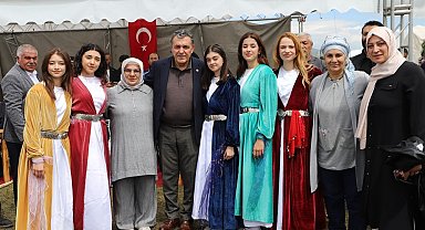 Başkan Demir, 13'ncü Hoçvan yayla festivaline katıldı