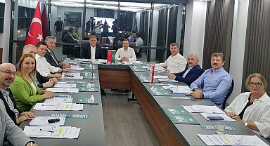 Başkan Tekin, sağlıklı kentler için Eskişehir'deydi