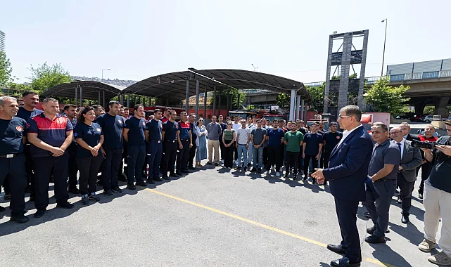 Başkan Tugay'dan izmir'in ateş savaşçılarına teşekkür
