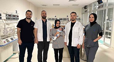 Batman'da 900 gram dünyaya gelen bebek, 2 kiloya ulaşarak hayata tutunmayı başardı