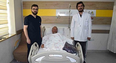 Bayburt'ta kalp yetersizliğiyle 4 senedir mücadele eden hastaya şoklama özelliği bulunan kalp pili takıldı