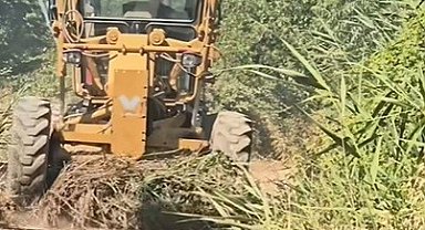 Bayırköy Belediyesi'nden yol bakım ve temizlik çalışmaları