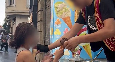 Beyoğlu'nda külah oyunuyla kadını rahatsız etti: Dondurmacı mühürlendi