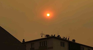 Bilecik'teki yangında Eskişehir semaları dumanla kaplandı