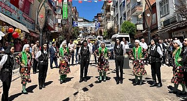 Bin yıllık geleneğin güreşle buluştuğu festival başladı