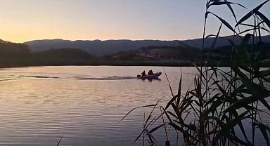 Bolu'da gölde kaybolan genç için ekipler seferber oldu