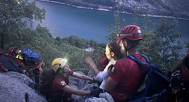 Bosna Hersek'te dağda kaybolan Türk grup son anda kurtarıldı