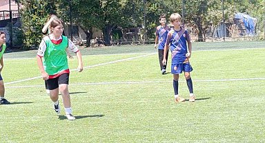 Bozüyük'te kızlar ve erkekler futbol turnuvası sona erdi