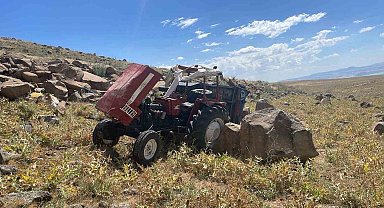 Bulanık'ta traktör uçuruma yuvarlandı: 1'i ağır 3 yaralı