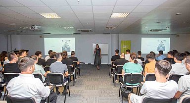 BURFAŞ personeline 'diksiyon, iletişim ve asayiş' eğitimi