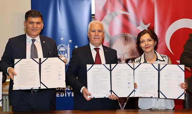 Bursa Büyükşehir'de toplu sözleşme için imzalar atıldı