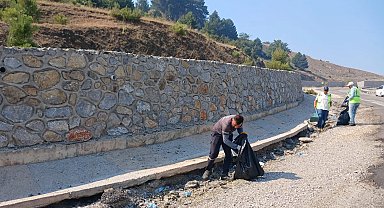 Bursa Büyükşehir'den yangın bölgelerinde çevre temizliği