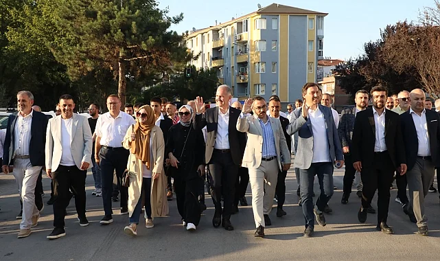 Bursa İnegöl'de 38. Uluslararası Kültür Sanat Festivali renkli görüntülerle başladı