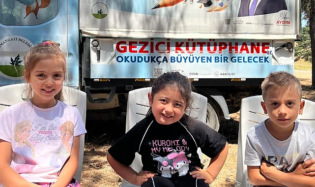 Bursa Osmangazi'de gezici kütüphane çocukları masallar ile buluşturdu