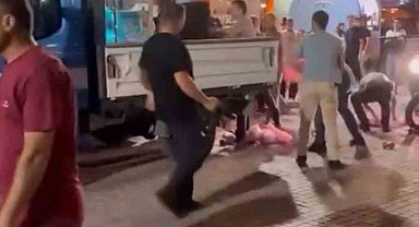 Bursa'da seyyar satıcılar ile zabıta arasında gerginlik