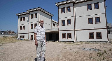 Bursa'nın en kıymetli yerindeki arsasını yaşlıların bakımı için vakfetti