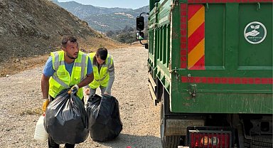 Bursa'da yangın sonrası temizlik sürüyor