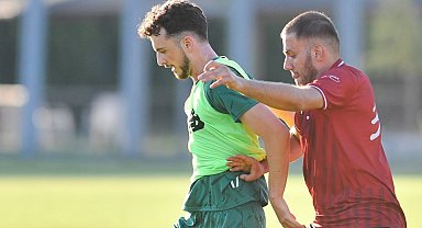 Bursaspor, Üsküp FK'yı 6-0 mağlup etti