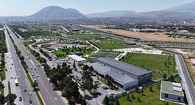 Büyükşehir, Türkiye'deki ilk yerli ve milli havuz sterlizasyon sistemi ile örnek oluyor