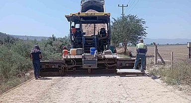 Büyükşehir'den Milas'ta yol yenileme çalışması