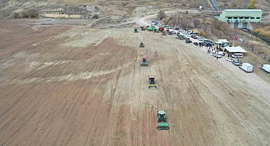 Büyükşehirin mera vasfı kazandırdığı 400 dekar alanda bin 500 büyükbaş otluyor