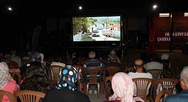 Çameli'nde sinema ve türkü dolu yaz akşamı