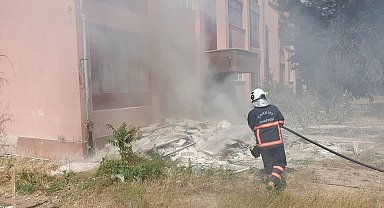 Çankırı'da çıkan ot yangını büyümeden söndürüldü
