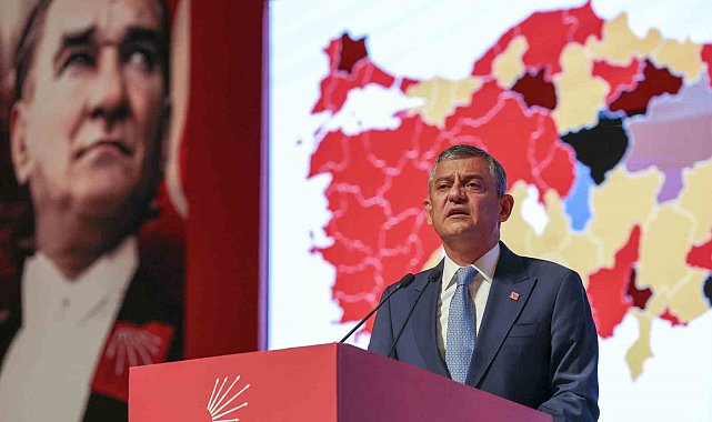 CHP Genel Başkanı Özel, "100 Karası" programına katıldı