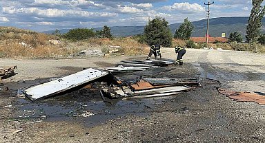 Çöpte çıkan yangın güneş enerjisi panellerine sıçradı