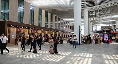 Çukurova Uluslararası Havalimanı 10 ayda 4,5 milyon yolcuya hizmet verdi