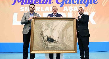 Cumhurbaşkanı Erdoğan: "Ülkemizin önünde yeni bir dönemin kapıları aralanıyor"