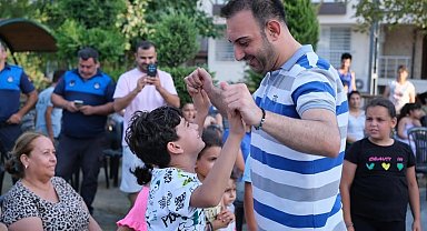 Defne Belediyesi'nin Çekmece Mahallesi'nde düzenlediği etkinlikte çocuklar doyasıya eğlendi