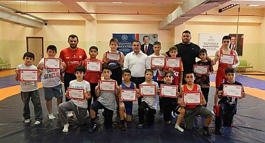 Demokrasi için minderde ter döktüler