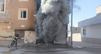 Depo yangını korkuttu