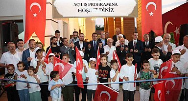 Depremde yıkılan Pırpır Köyü Cami yeniden inşa edilerek ibadete açıldı