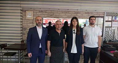 Derya Ayaydın Fatih'te esnaf ve vatandaşlarla buluştu