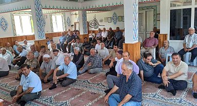 Devrek'te vatandaşlar aşure programında bir araya geldiler