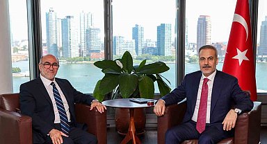 Dışişleri Bakanı Fidan, ABD Müslüman Kuruluşlar Konseyi Başkanı Cemal'i kabul etti